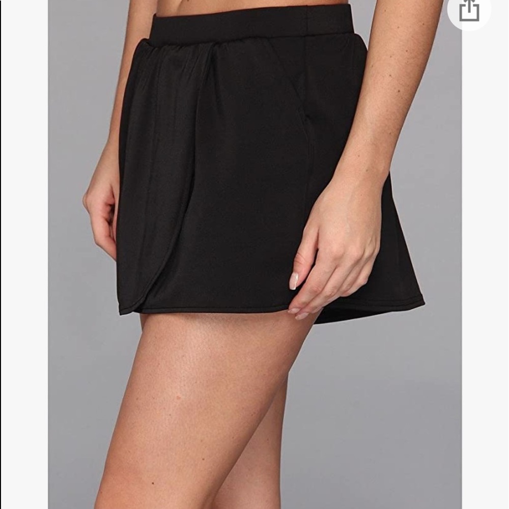 NWT Miraclesuit Women's Solid Skort Bottom